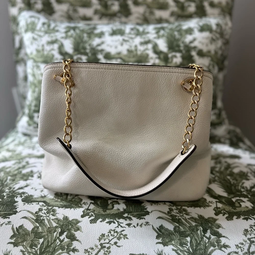 Tory Burch Chelsea Pebble Leather Slouchy Tote Shoulder Bag in Ivory - Picture 2 of 12